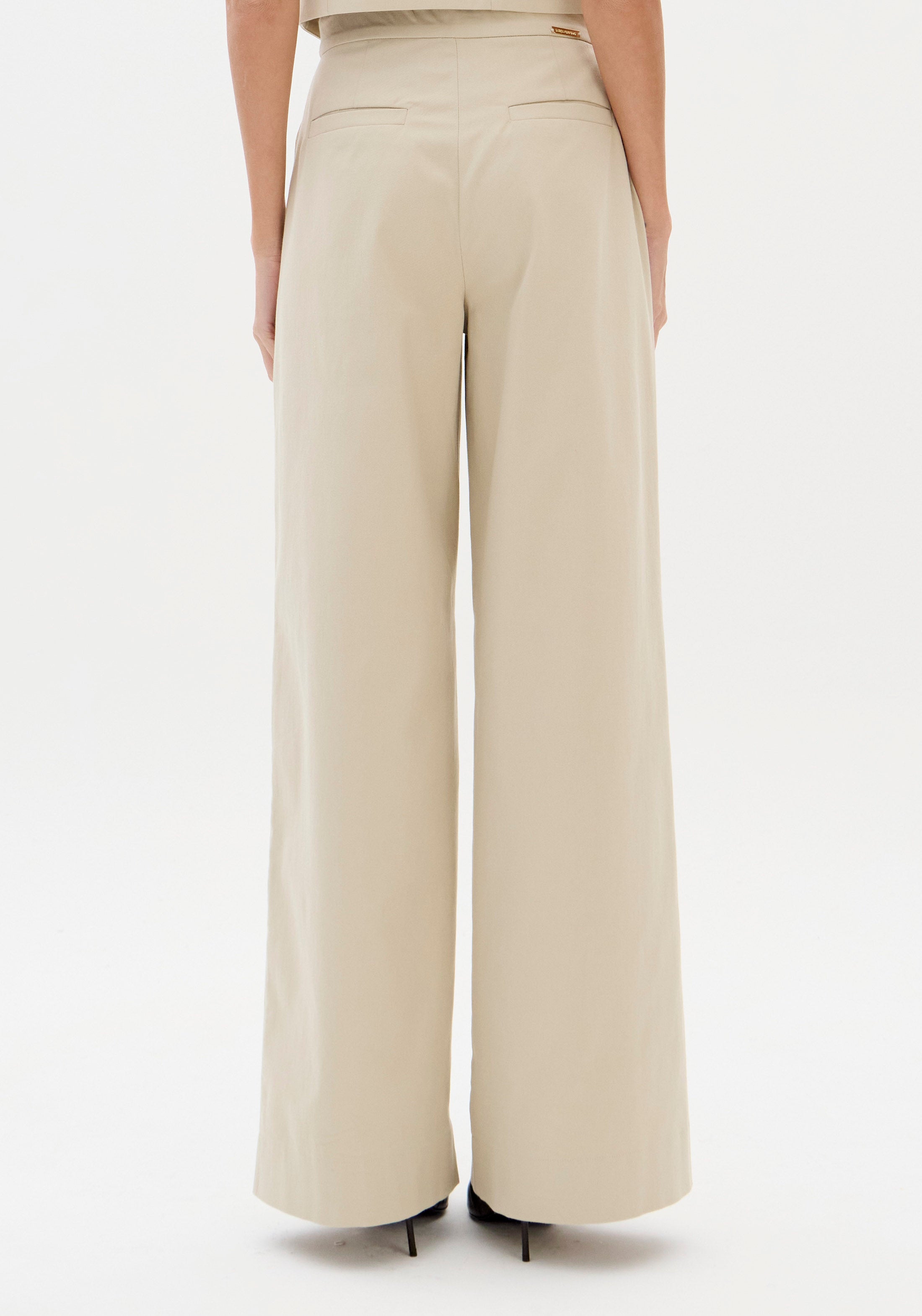 Calça Wide Leg