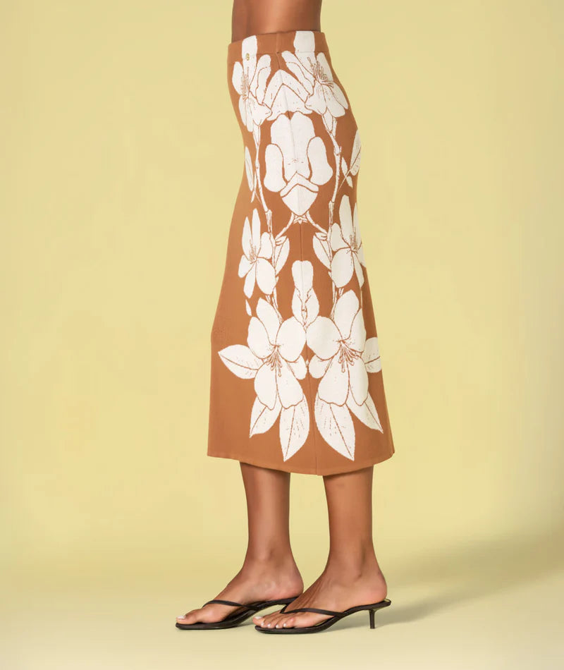 Saia com jacquard flores