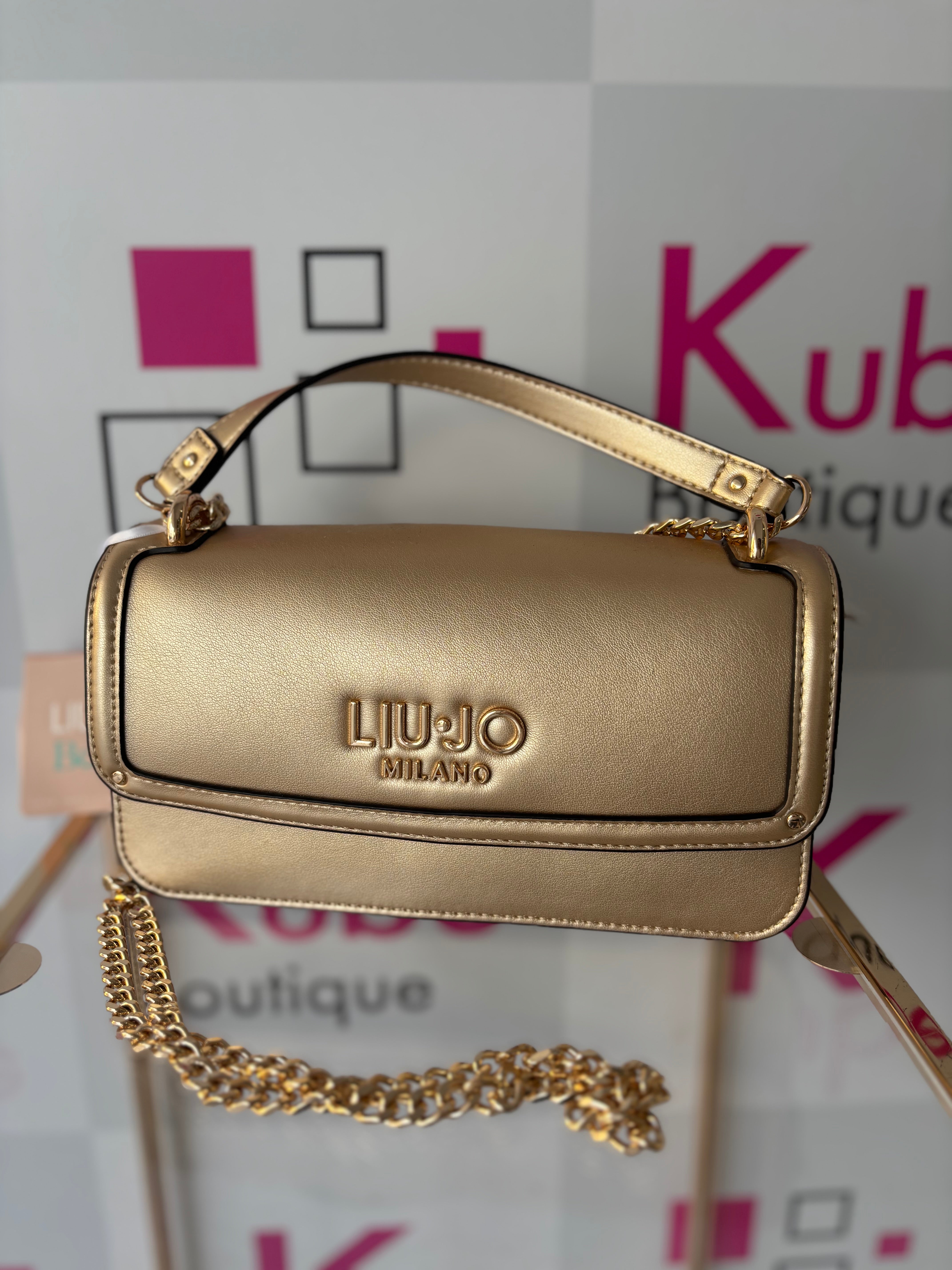 Mala crossbody