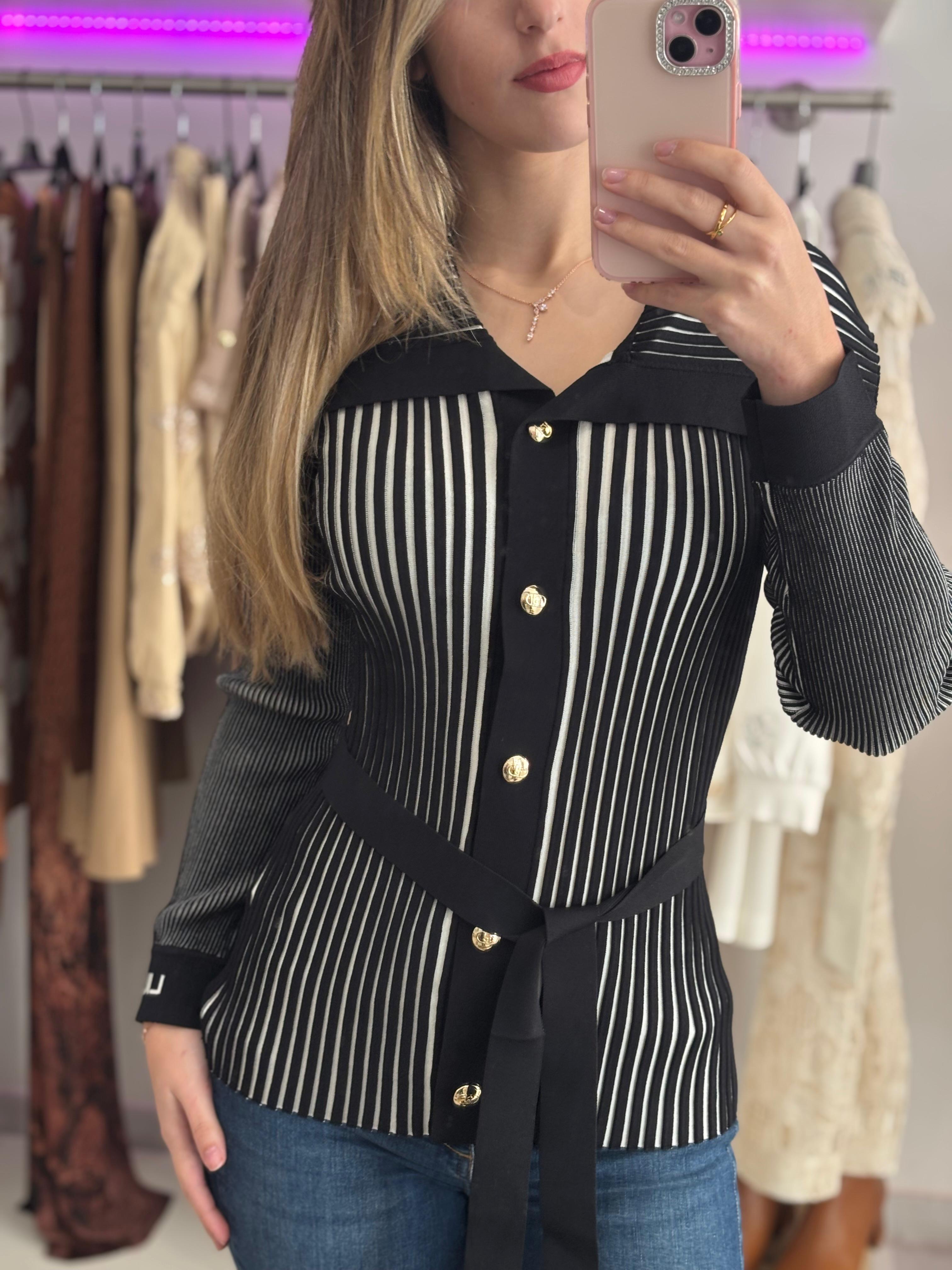 Cardigan com Cinto