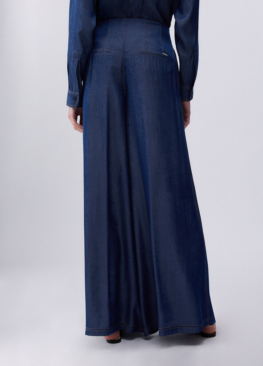 Calças jeans super flare