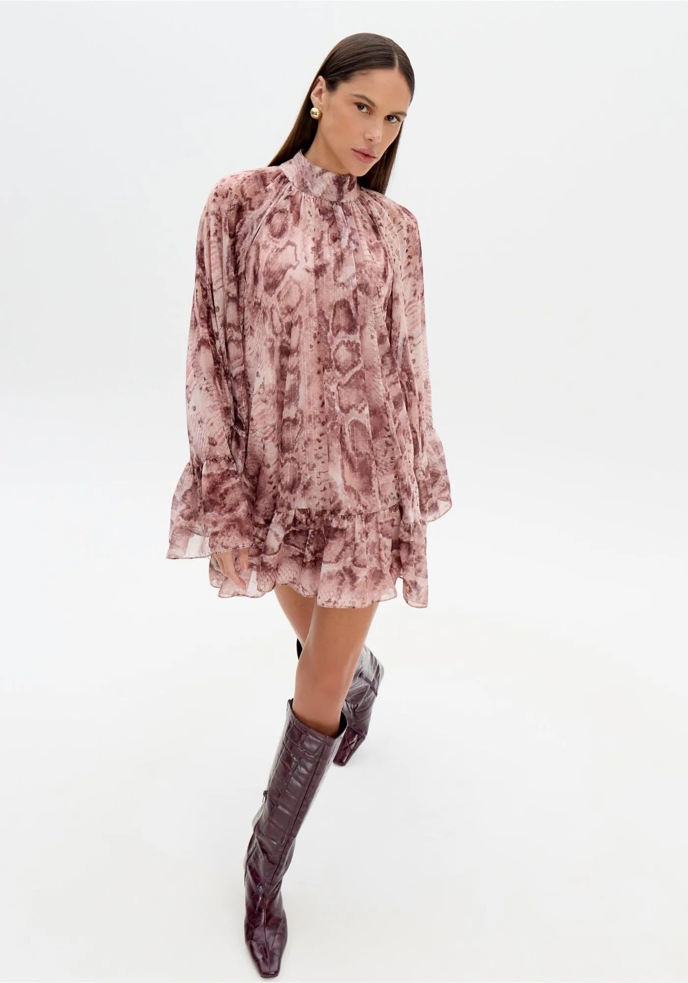 Vestido Curto Manga Longa Estampado