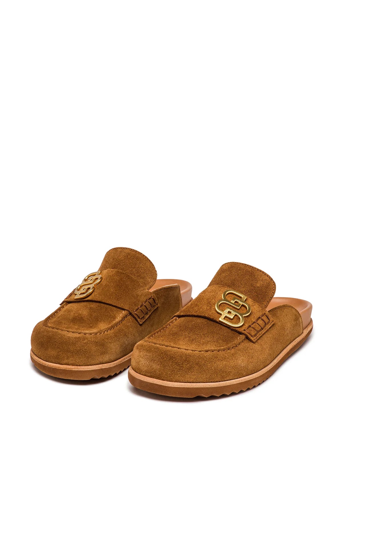 Mules Loafer em Camurça Camel com Logótipo Dourado